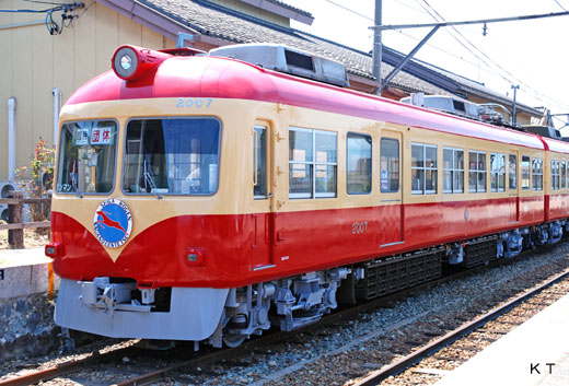 2007_side3_1s.jpg