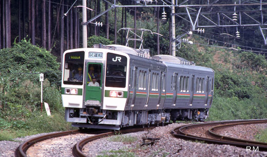 719-5000 local train series for Ouu lines of East Japan Railway.