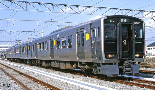 813 series trains of the Kyushu Railway Company. A 1994 appearance.