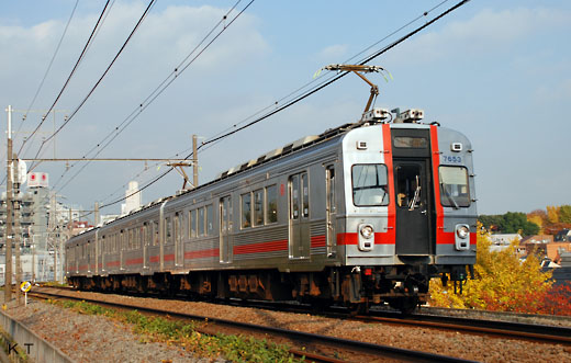 7600 series trains of Tokyu. Tamagawa / Ikegami line use. It is remodeled by 7200 series.