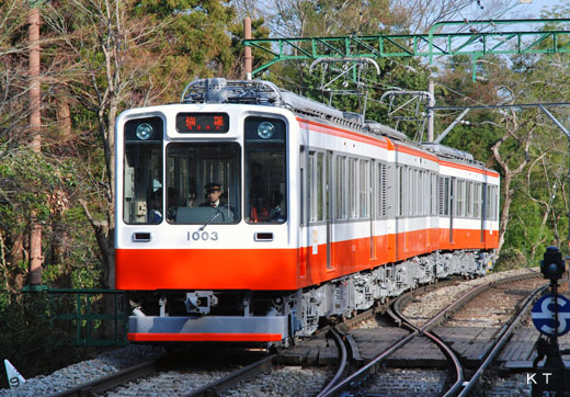 1000 type [Bernina] of Hakone Tozan Railway. A 1981 debut.