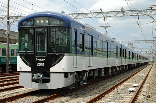 3000 series [Comfort Saloon] of Keihan Electric Railway. A 2008 debut.