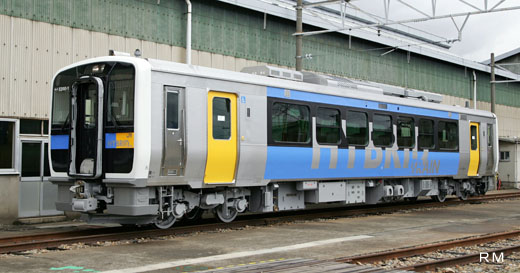 KIHA-E200 type which put the hybrid system that combined generation with a diesel engine with a battery to practical use. It runs in Koumi line of Nagano from summer, 2007.