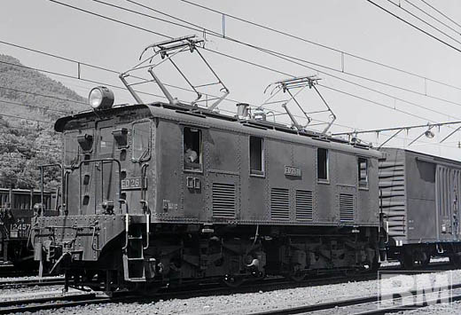 ED26 11.JPG