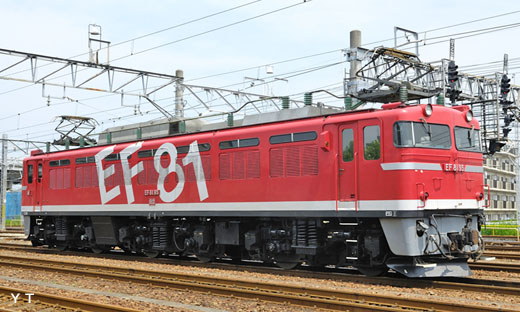 An EF81 type electric locomotive. A 1968 debut.