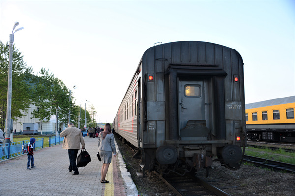 ロシア鉄道　サハリン東部幹線　ポロナイスク