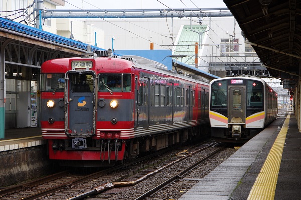 しなの鉄道の115系が試運転で妙高はねうまラインに入線 鉄道ホビダス