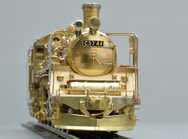 予約終了品】やえもんデザインから1:80スケールの「北海道型」C57が2