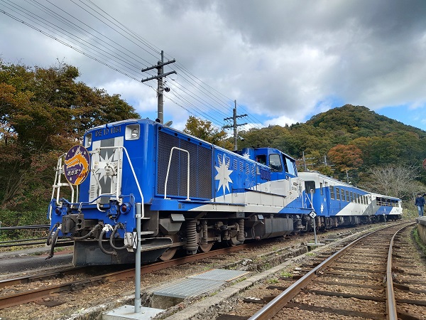 きすきせんがすき】木次線でキハ120ラッピング車運行中！ | 鉄道ホビダス