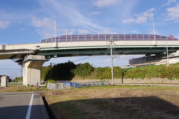 北陸鉄道浅野川線に貴重な俯瞰の新撮影スポット誕生！