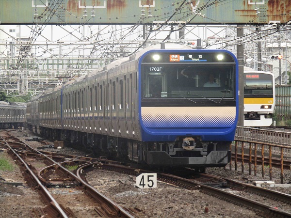 横須賀線・総武快速線用E235系1000番代「クラJ-24編成」が営業運転開始 
