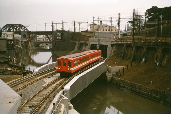 富士フォトギャラリー銀座にて、懐かしの鉄道風景を写した2つの写真展が3月27日より同時開催
